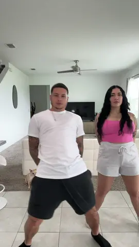Why he bent like that?😂💀 #couples #viral #funny #couplescomedy #foryou #fyp #comedy #janieceandisaiah #Relationship #relatable #dresstoimpress #roblox #dance 