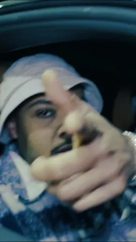 I AINT PAYING FOR NO HITS I DROP THAT 50K ON MY SON. ANOTHER BIG SWERV FEATURE OUT TODAY @SosMula 