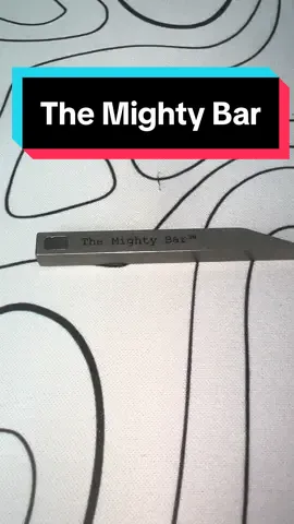 The mighty bar can do anything, prove me wrong. #themightybar #wedge #toolkit #keyring #tools #keychain #homerepair #treasurefinds #falldealsforyou 