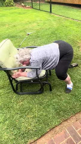 Mom fell and couldn’t get up #lifealert #helpicantgetup #funnyvideos #falls@Patricia Henderson 