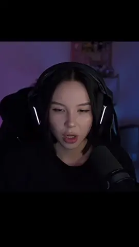 twitch: dianarice #evelon #dangerlyoha #эвелон192 #денжерлеха #дианарайс #freaksquad #twitch #twitchmoments 