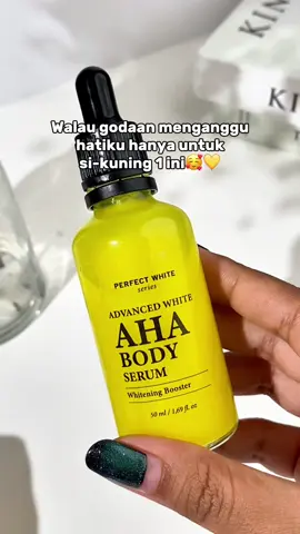 Gak akan berpaling dari si kuning ini😋💛 #ahaserum #cerah #cerahmaksimal #perfectwhiteseries #advanced 