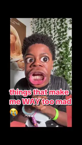 simple things that js TICK ME OFF 🛼 | skating was funnn {thats why i have a glowstick 💞} LMAO ib: @madison meade  #grwm #getreadywithme #skincare #nighttime #thingsihate #danielgrwmm #funny #fyp 
