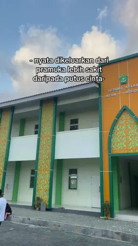 Lebih sakit #fyp #fypage #fyppppppppppppppppppppppp #fypp #fypdong #fyppp #pramuka #pramukaindonesia #pramukahits #pramukaindonesia🇮🇩⚜️😎 #cyzbca #trendingvideo #videoviral #malukuutara #morotai #halmahera 