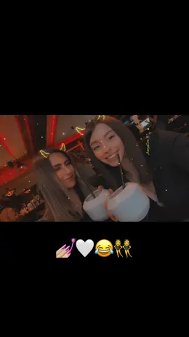 Elle men voudra pas d’avoir posté la 3 ème vdo 👀😂😂 #bestie #havefun #friends #goodvibes 