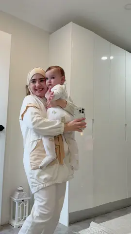 #happybaby #tiktokbabys #explorepage #babyfever #baby #beige #beigebabytitkok #milestone #milestonephotos #milestonecards #momtok #mumsoftiktok #mumlife #mumcontent #motherhood #tirsttimemum #toddlermum #rainbowbaby #happybaby #tiktokbabys #monthsold #explorepage #cutevbab #cutevbab #fyp>* viral #beigeaesthetic #fyp≥/°viral #fyp viral #beigebabytitkok #bebekvideolari sen #beigemum #cuteness #viral #fyp #fyp>* viral #explore #babylove #babyfever #babywinteroutfits #beigebaby #foryoupage #frypg≥ #10monthsold #12monthsold 