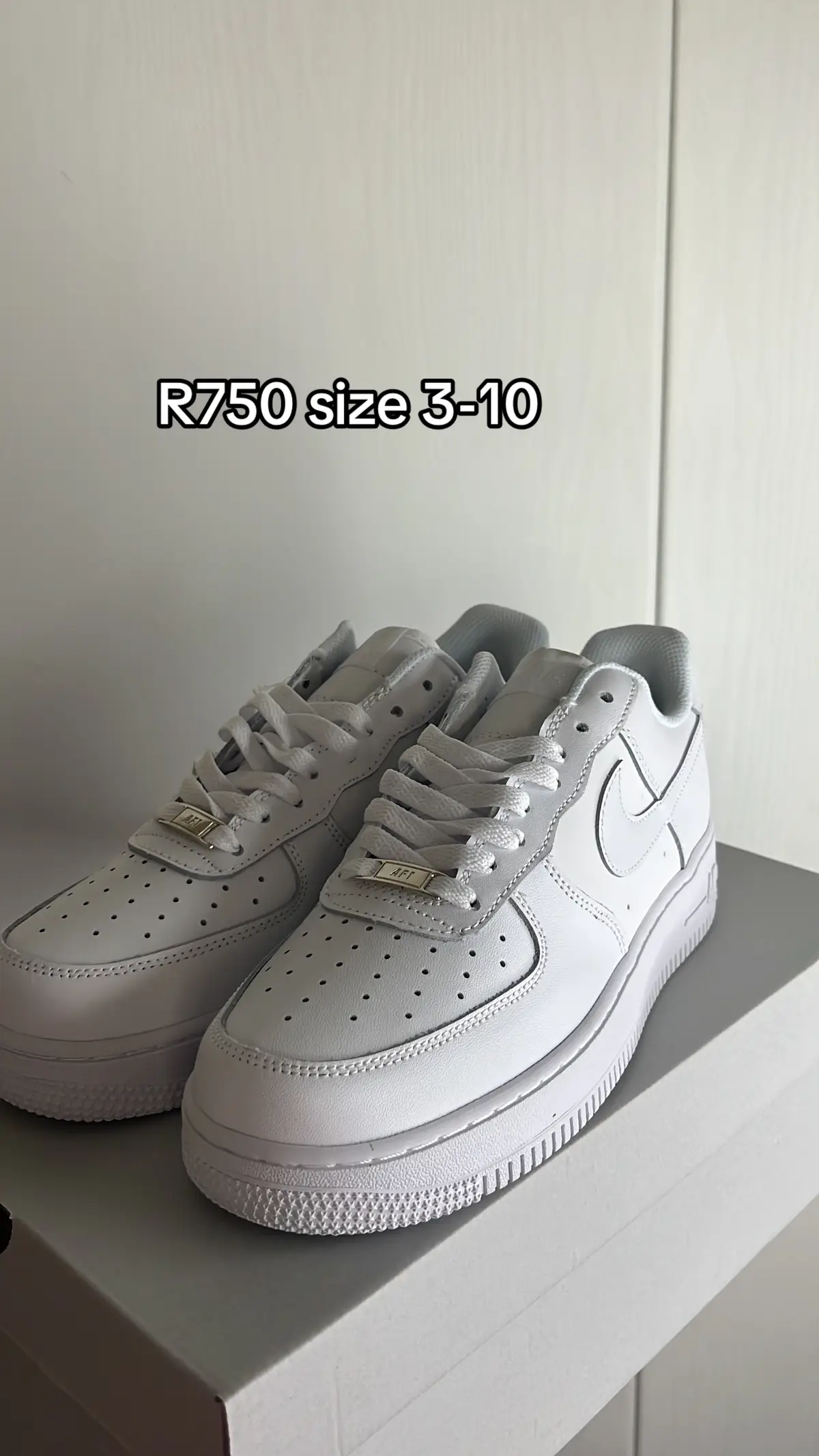 #SAMA28  #ruellasmustfinds #fyp #viral #tiktoksouthafrica #sneakers #fyp #pumesuedexl #SAMA28 #reliablepersonalshopper #zimtiktokers🇿🇼 #satiktok🇿🇦