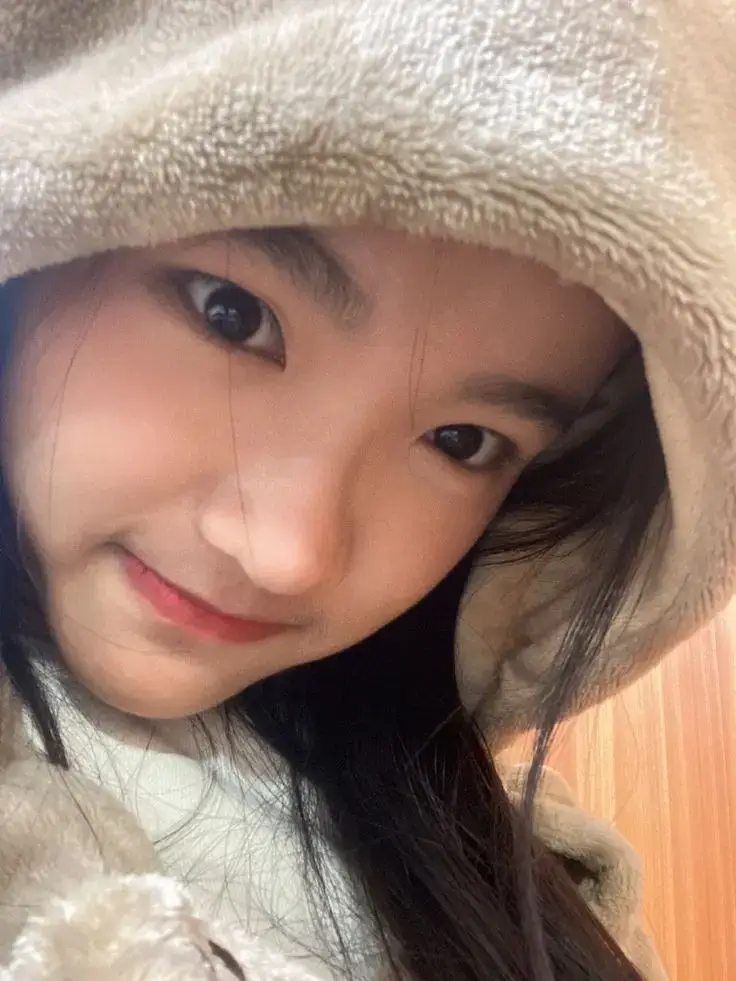erineee nihhh teman temannnn ^^ #jkt48#zyxbca#jkt48newera#fypシ#fypage#fyp#jkt48member#erinejkt48#gen12jkt48newera#viral#swipefoto#trend#fypシ゚viral#fypp#4u#foryoupagе#foryou#4upg 