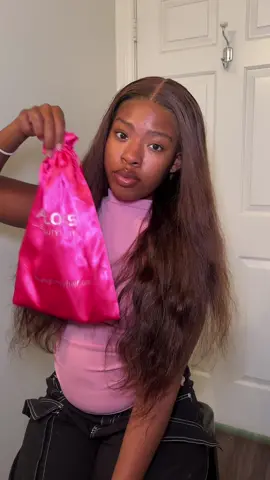 idkk i feel like im getting better but ts is a learning process for suree. Hair from @Aliglossyhairstore @Aliglossyhair #marleamarshey #frontalwiginstall #wiginfluencer #aliglossyhair #chocolatebrownwig #aliglossywig 
