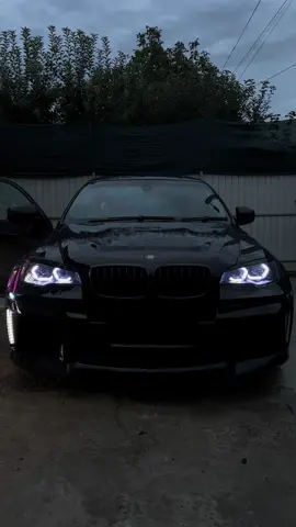 Faruri Custom BMW X6 E71 ———————————————— Susține călătoria noastră cu o ❤️🤝 —————————————————— 🌍Romania-Iasi ☎️0749901891/0746903975 📩Pentru mai multe detalii și informații puteți lăsa un mesaj pe Instagram sau pe whatsapp la numerele menționate!🙏#bmw #bmwmotorsport #x6 #x6M #lumma #widebody #mafia #headlights #custom #rgb 