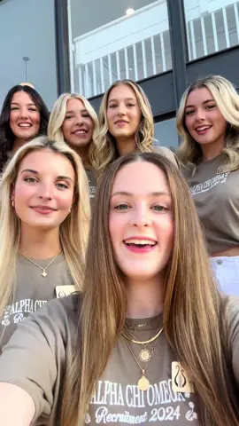 The Panhellenic Council is #passingthephone to our 11 AMAZING sorotities 😍💌🫂🥹 #uri #round1 #gogreek #panhel 