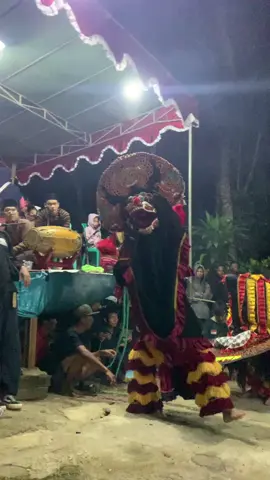 Kabotan ndas part2🤣🙏 @_87  #foryou #perwirambliyutcrew #gentala1287 #keseniantradisional🇮🇩 #barongan #solahbarong #barongankediri #fyp 