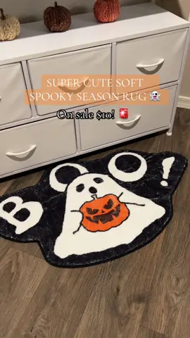 Super soft & cute 👻 #tiktokshop #tiktokmademebuyit #ghost #spookyseason #halloween #halloweendecor #halloweenvibes #homedecor #rug #bathmat 