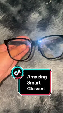 Smartglass can pick up phones and call out!!!!#gymmotivation #Tech #tiktokmademebuyit #giftideas #speaker #bluetoothspeaker #smartglass #sunglasess 