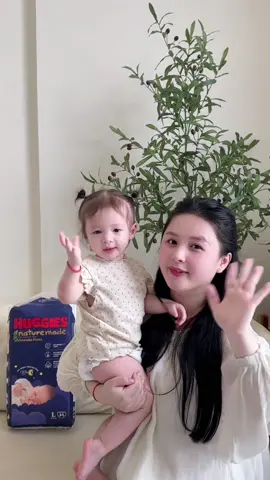 Chỉ với một thay đổi nhỏ cùng tã quần Huggies Naturemade ban đêm mà Súp Lơ trộm vía ngủ rất ngoan nên mẹ yên tâm lắm nè. Sản phẩm đã có trên các sàn thương mại điện tử nên các mẹ có thể mua ở bất cứ đâu nha #HuggiesNaturemadeOvernite #MẹƠiConỔnNha #mebimsua 