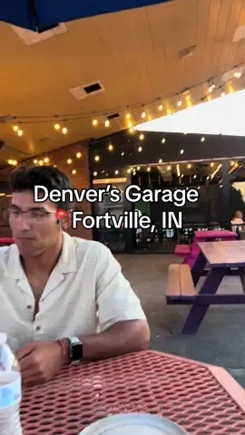 Trying out a new dinner spot! 👀🍕🍗 #indiana #food #denversgarage #pizza #wings #beer #dinner #yum #foodvlog #mukbang #fyp 