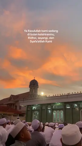 Nabi Muhammad SAW Lahir Pada Hari Senin, 12 Rabiul Awal. Menariknya Pada Tahun ini, tanggal 12 Rabiul Awal juga jatuh pada hari senin.✨#nabimuhammad #maulidnabi #sekumpul 