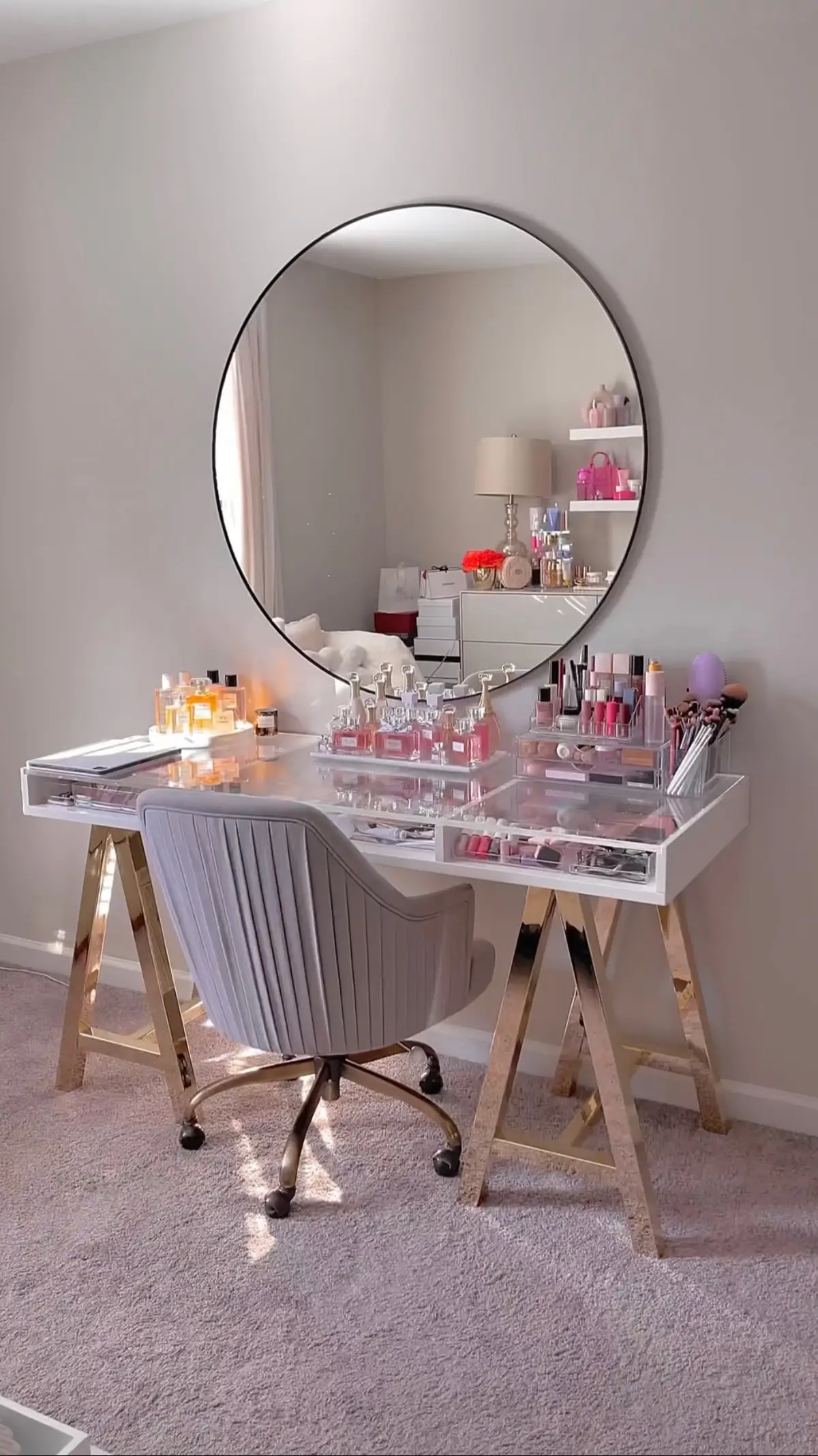 #beautyroom #makeupvanity #jolanibeautyroom 