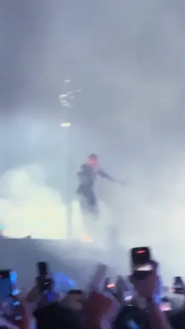 Thank God eu vi dois shows do #travisscott  #fyp #rockinrio #thankgod 