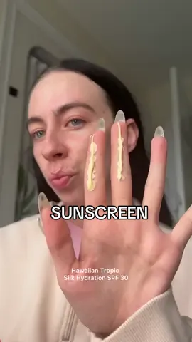 this might be my favorite new sunscreen discovery of this summer 👀 not an ad!  ✨ hawaiin tropic silk hydration weightless oil free face sunscreen spf 30 #sunscreen #facesunscreen #hawaiintropic #sunscreenreview #drugstoresunscreen #affordablesunscreen @shoppersbeauty 
