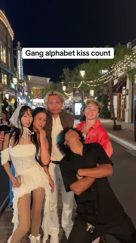 Me and @Princess Amelia not even in the video @Sky 💔 @Thomas wu @Ashton Hero #sofimanassyan #viral #friends 