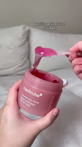 If you’re trying to achieve glass skin, this set will get you there! @Medicube Global #medicube #glassskin #skincareroutine 