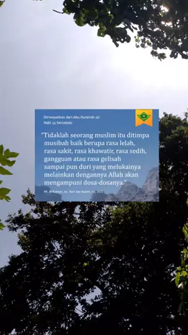Bayangkan betapa indahnya Islam. Lelahmu karna bekerja, menuntut ilmu, rasa sakit yg menyerang tubuhmu maupun hatimu bahkan karna difitnah sekalipun, Allah berikan itu bukan karna tidak sayang ataupun menghukummu tpi utk kebaikanmu wahai hamba-hamba Allah.  #iloveislam #peleburdosa #imanislam #hambaAllah #selfreminder #sampaimenutupmata #mahaliniraharja 
