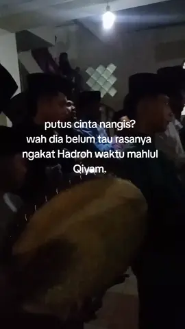 sangat pegel dan linu #mahalulqiyam #hadrohsholawat #fypシ゚viral 