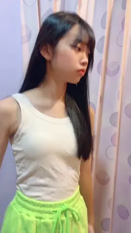 心情有點低落 讓我解壓放鬆的方式就是跳舞 #國二生 #少女 