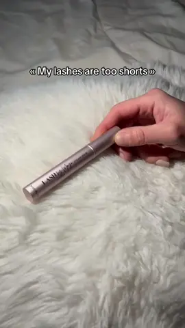 Lashbymaya’s serum is amazing ❤️ (code : LALA10) #lashes #longlashes 