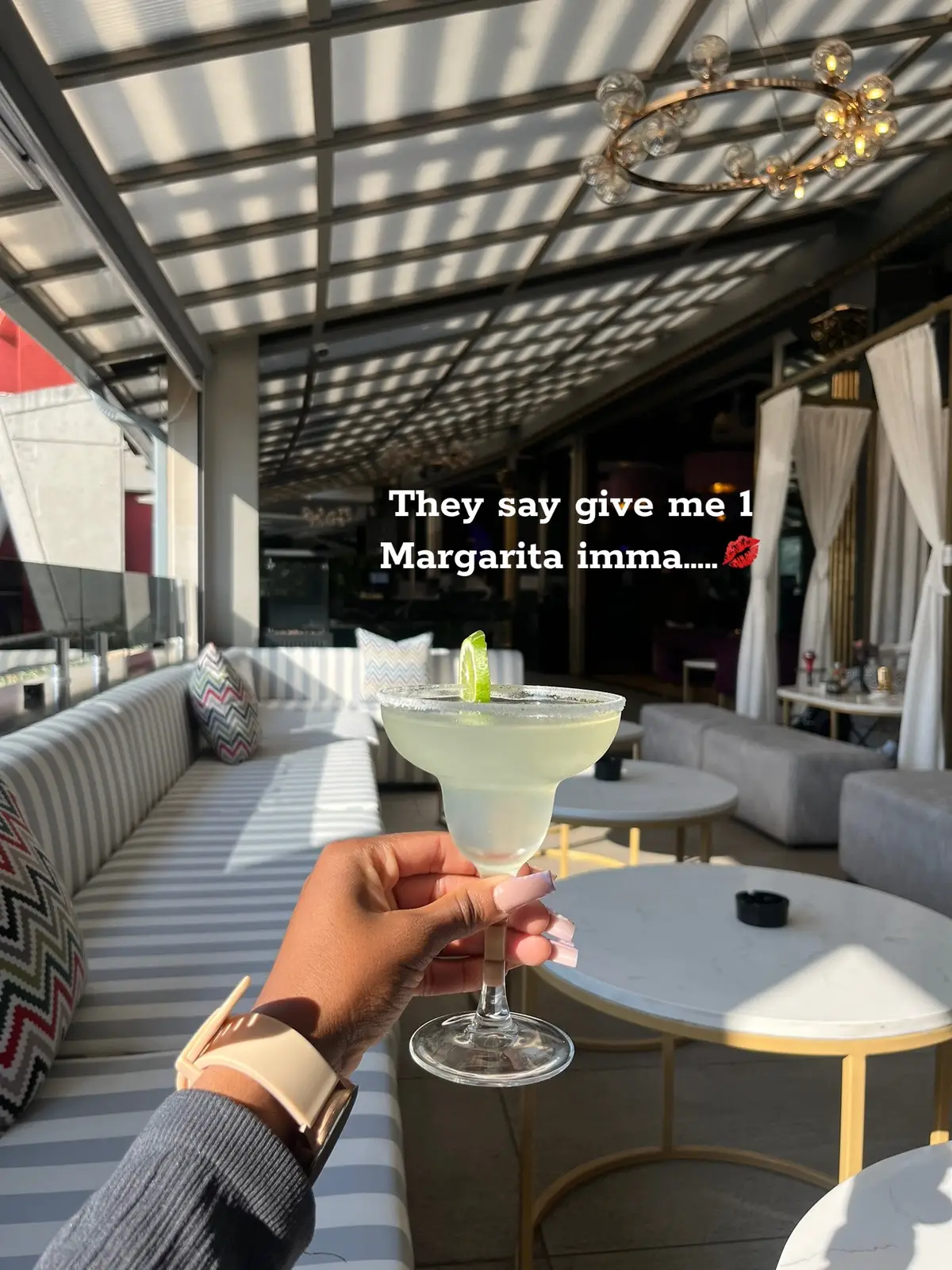 I just like how it makes me feel after drinking it🫣 #margarita #babelmenlyn #foryourpage #trendingvideo #fyp #blowthisup #explorepage #sa_underrated #resturant #cocktails 