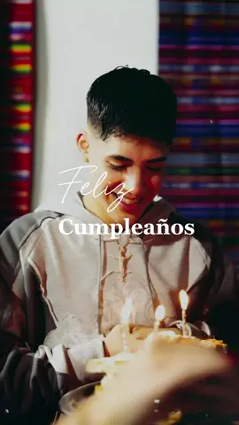 feliz cumpleaños a@Cris MJ mi cantante favorito espero que pases un buen cumpleaños y no me arrepiento de haberte escuchado, te amooooo muchooo🎂🖤😍 #crismj #elmaskesuena #chile #🇨🇱 #mj  #virallll #paratiiiiiii #fyppppppppppppppppppppppp #viralllllll #paratiiiiiiiiiiiiiii 