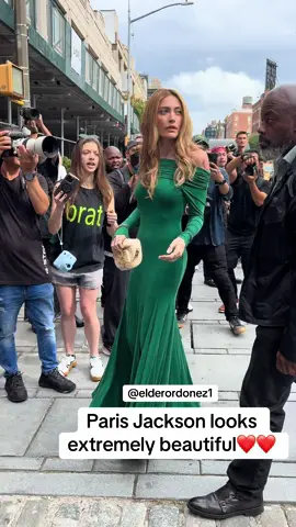 Paris Jackson looked extremely beautiful❤️❤️at Fashion Week.Sorry, guys, I forgot to post this one.” (🎥) @elderordonez1 #parisjackson #michaeljackson #madonna #pop #music #elvispresley #nyc #newyork #realhousewives #fashion #pretty #beautiful #woman #women #style #fashiondesigner #designer #nyfw #picture #photo #fyp#awesome #dress #shoes #people
