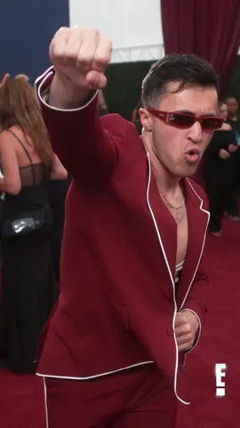 #chrisolsen #emmys #alfombrarojae #emmy #redcarpet #hollywood 