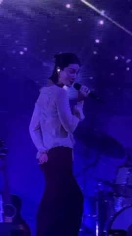 denver n1 💜 @gracie abrams @GracieAbramsHQ #gracieabrams #gracieabramstour #thesecretofus #concert #fyp #viral #foryou 