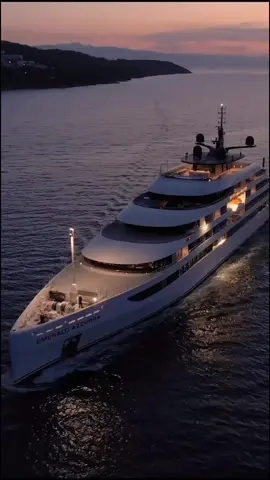Your personal concierge, whatever you want, wherever you want it. #Lifestyle #luxury #millionaire #concierge #service #yacht #supercar #jet #fyp #viraltiktok 