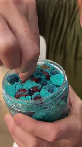 Would you try these #gushers by Mama V’s? #sourgushers 