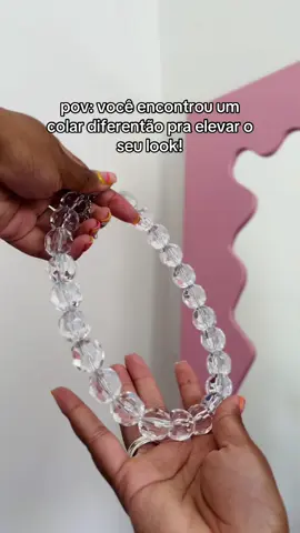 Um colar transparente cheio de personalidade! #colares #amocolar #colardebolas 