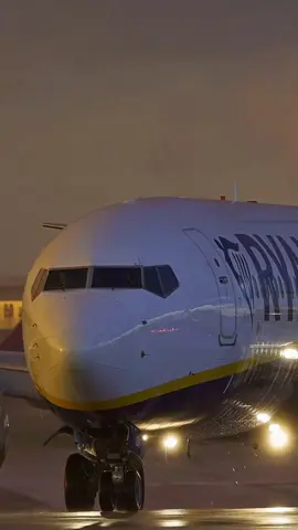 This is NOT Microsoft Flight Simulator #wanderlust #aviation #aviationlovers 