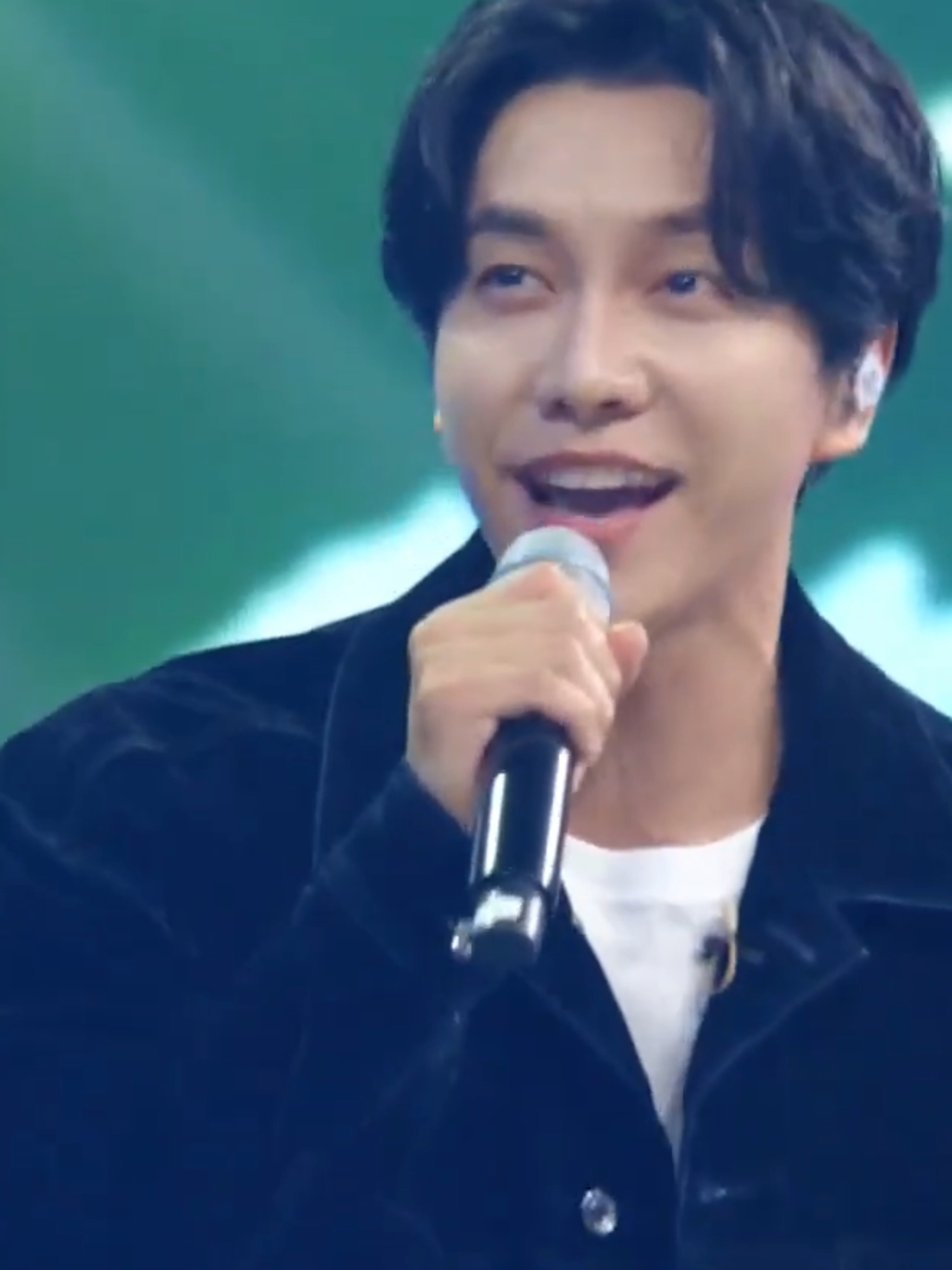 Everyone thought Seung-gi is an AI (Lee Seung-gi and Jung Yong-hwa duet!!)#lovelyrunnerostkdrama #suddenshowereclipse #synchroyou #leeseunggi #jungyonghwa #정용화 #이승기 #koreansinger #fyp