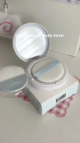 finally got this mattifying powder that blurs pores from romand #romand #romandbetterthanfinish #romandpowder #facepowder #makeup 