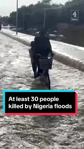 Severe floods in Nigeria have killed at least 30 people and affected around one million. As most of the displaced are housed in camps without food and clean water, hundreds have been forced to live on major road. #Nigeria #Floods #Maiduguri #Africa #Channel4News #C4News 