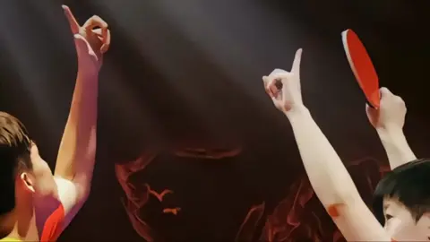 Cậu nhóc này thích hay không thích điều gì đều thể hiện rất rõ ràng, không thể che giấu cảm xúc của bản thân🦁🦈🏓#shatou #莎头 #莎头组合 #wangchuqin #sunyingsha #王楚钦孙颖莎 #乒乓球 #pingpong #tabletennis #momment #fyp #foryou #tiktok #xuhuong 