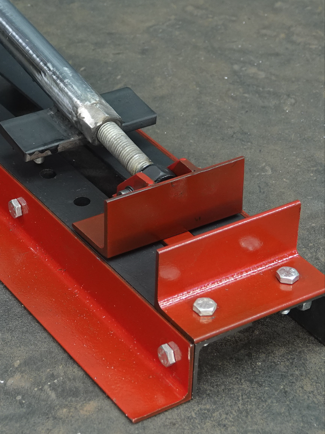 Metalworking DIY and Craft Making Metal Vise Clamp Locked May DIYER Should Follow #metalwork #woodwork #metalworking #metal #woodwork #welder #welding #diy #craft #tips #trick #hacks #making