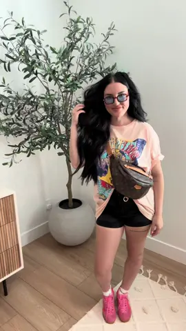 love me an oversized tee! this one im wearing is from @Urban Outfitters ! link on my insta in bio ! #fyp #tryonhaul #urbanoutfitters #louisvuitton #adidas #adidasgazelle 