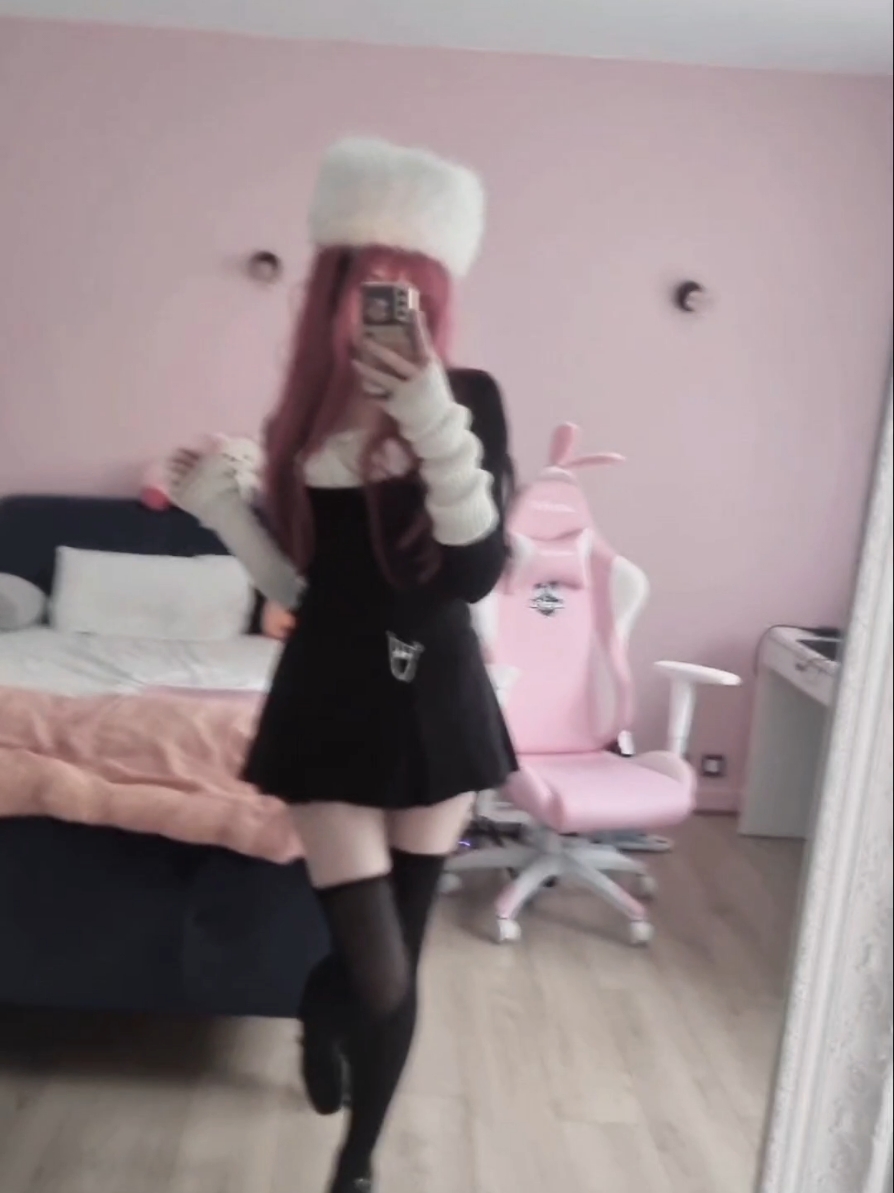 guys its me without the rei slippers!! (my first time wearing heels help) #rirukacosplay #riruka #bleachcosplay #bleach #cosplay #cosplaygirl #fyp #fypシ゚