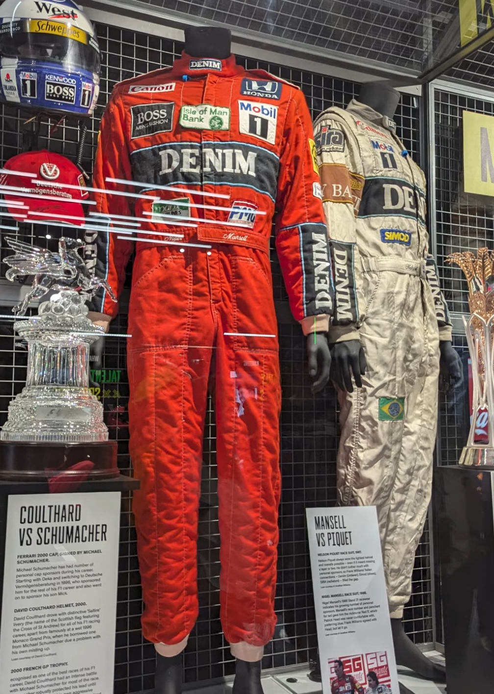 Just a little insight into the F1 Exhibition in London. If you didn't know I am an avid F1 fan. I was really excited to go to this exhibition. I missed loads of stuff but that's due to being immersed in the experience.  #f1exhibition #f1 #f1tiktok #londonlife 