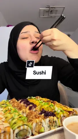 Erdnusssauce 👉🏻@Lana's.STUFF  #mukbang #sushi #sushilover #lecker #essen #food #fy 