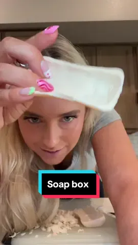 Kinda worked .? 🤠🧶🖍️ #CapCut #crafts #DIY #lavalamp making asmr soap boxes 