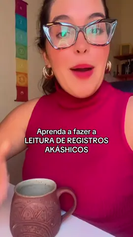 Aprenda a fazer a LEITURA DE REGISTROS AKÁSHICOS. 📚 O QUE VOCÊ VAI APRENDER: 🌌 O que são os Registros Akáshicos ✨ Akasha Interdimensional 🌀 Corpos Sutis e Chakras 👁️ Quem são os Guardiões dos Registros Akáshicos 📡 Como receber e canalizar informações 🔑 O segredo da boa leitura 🤔 Quais perguntas fazer (e não fazer) 🙏 Preparo para o atendimento 💬 Como funciona o atendimento 🚶‍♂️ Passo a passo do atendimento ⏳ Quando abrir os Registros Akáshicos 💫 Como a leitura pode te ajudar ⚠️ Dicas e cuidados durante o Acesso aos Registros Akáshicos 🎯 PRÁTICAS: 👼 Leitura do Anjo da Guarda 💖 Leitura Intuitiva dos Chakras ⚡ Leitura de Desafios 🌟 Reconheça sua Missão 🌈 Resgate seus Dons, Talentos e Virtudes 🧘‍♀️ Leitura do Eu Superior 🐾 Leitura de Animais, 🌱 Plantas e 🏡 Casas Para saber mais e garantir sua vaga click no link da Bio  #terapeutaholistica #terapeutaenergética #vidaspassadas 